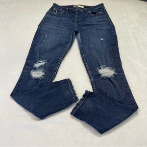 MAURICES WOMENS JEANS BUTTON FLY SIZE 28 R